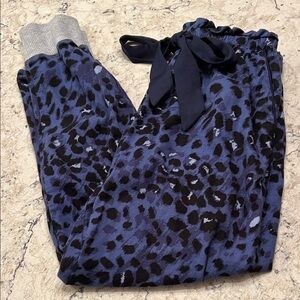 Aerie Blue Leopard Print Joggers, Size Medium Short, Super Soft, EUC